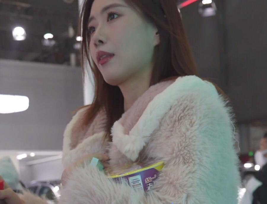 (BC-AA-572)展会便利店CD长腿车模..微透窄内正面露黑色